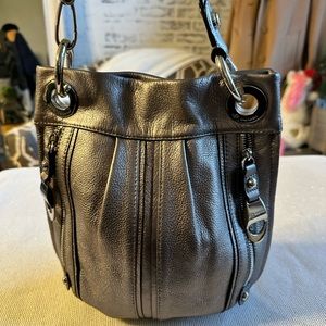 B Makowsky Grey/platinum (gunmetal) crossbody bag. Pristine condition.Pre-owned